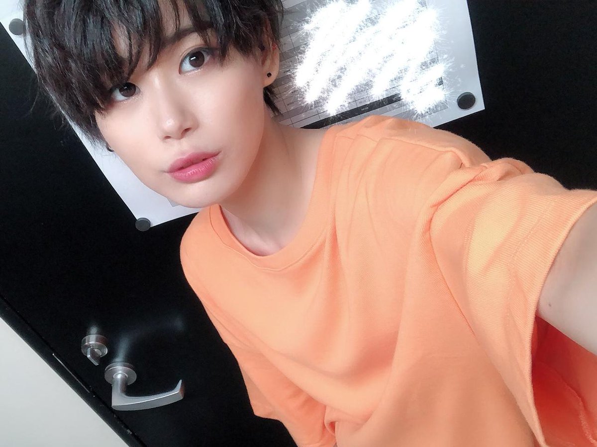 紅竜 真咲 風男塾 どうも きれいなジャイアン役 紅竜真咲です もしもドラえもんが実写化したら てかジャイアン ってまだオレンジの服着てんの T Co Szpmecbojg Yellplus