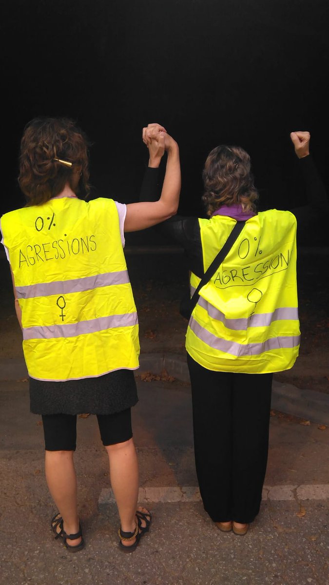 Angelsondica's tweet photo. Ahir al la #FMCardede19.#CardedeuFeminista Fent barra al #Garitu i punt lila itinerant.
#Volemfestessenseagressions
#Cardedeufeminista https://t.co/GsXmwDepTD