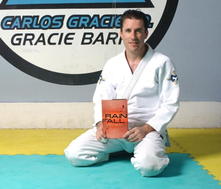 maworldreport's tweet photo. Check out part 1 of our interview with @barryeisler ! Bestselling  #martialarts #novelist and practitioner. https://t.co/rTOwbRXaJ2  #karate #mma #bjj https://t.co/If7b7go6Nm