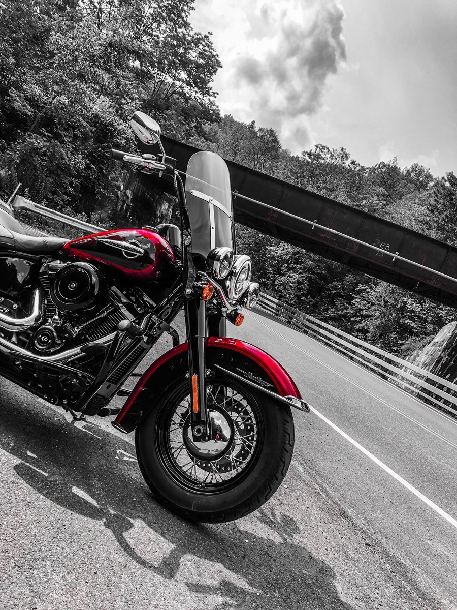 In times when you’re not motivated, you must learn to be disciplined. 🧐. #morningmotivation #peptalk #selflove #wordsofwisdom #inspiration #MotivationalQuotes #harleydavidson