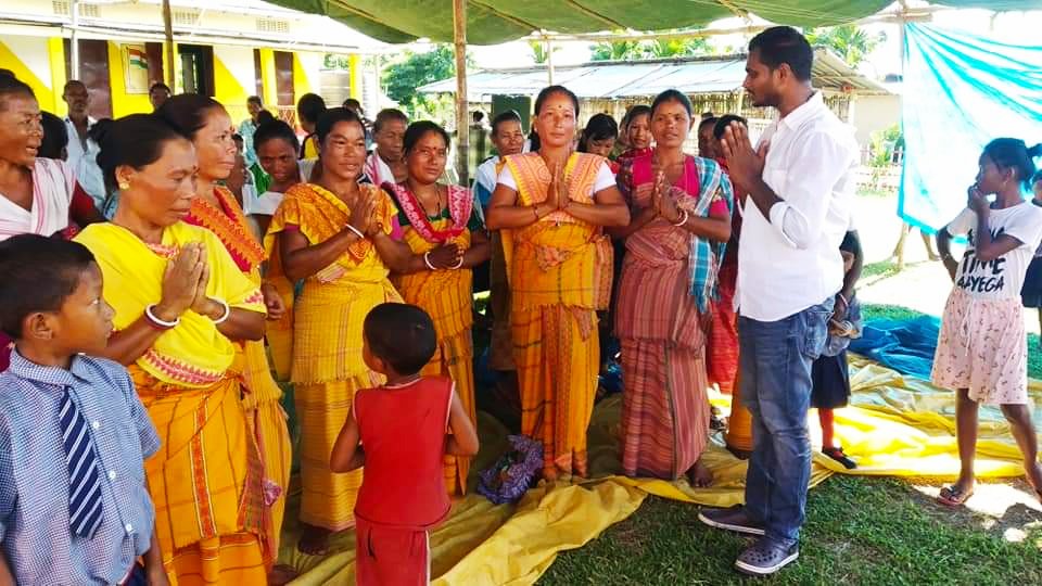 baskarfederer's tweet photo. @Journeyforcause 3000km away from home, we are extremely proud and happy to celebrate the independence day function in our newly adopted school in Anjalu village, Assam state in the border of Bhutan.we wish you all Happy independence day.
#journeycontinues #Anjalu #Assam #lirdang https://t.co/G1JCjWL86Y