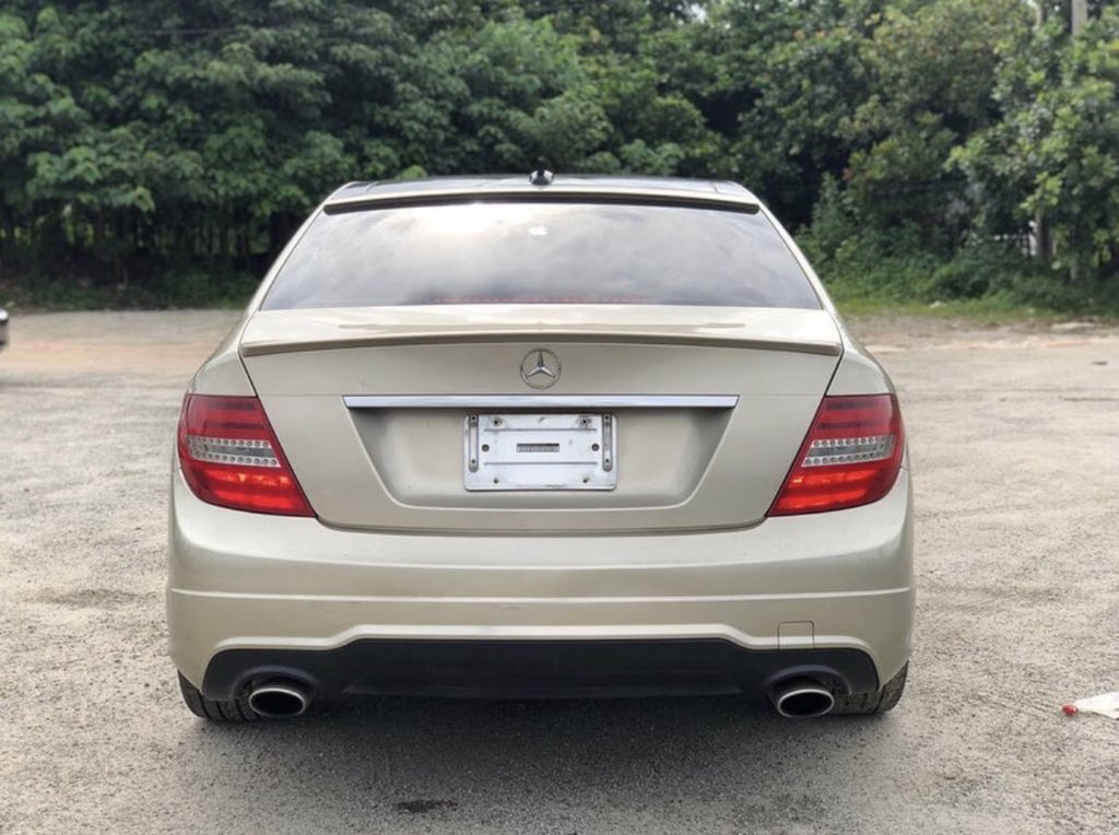 Mercedes Benz c300 2013

Price:4.7m

Location:Abuja

Tell/whatsapp:09039056364