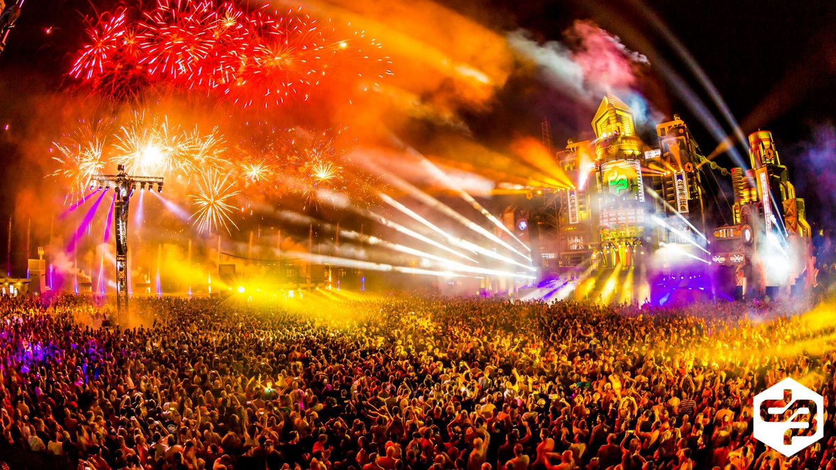 𝐃𝐑𝐎𝐊𝐙 &amp; 𝐒𝐏𝐈𝐓𝐍𝐎𝐈𝐒𝐄 𝐀𝐁𝐎𝐔𝐓 𝐓𝐇𝐄 𝐔𝐍𝐈𝐐𝐔𝐄𝐍𝐄𝐒𝐒 𝐎𝐅 𝐃𝐄𝐂𝐈𝐁𝐄𝐋 𝐎𝐔𝐓𝐃𝐎𝐎𝐑 ✊🏻

The old an the new generation of hardcore will unite this weekend...

➡ READ: hardcorenews.nl/en/the-old-and…