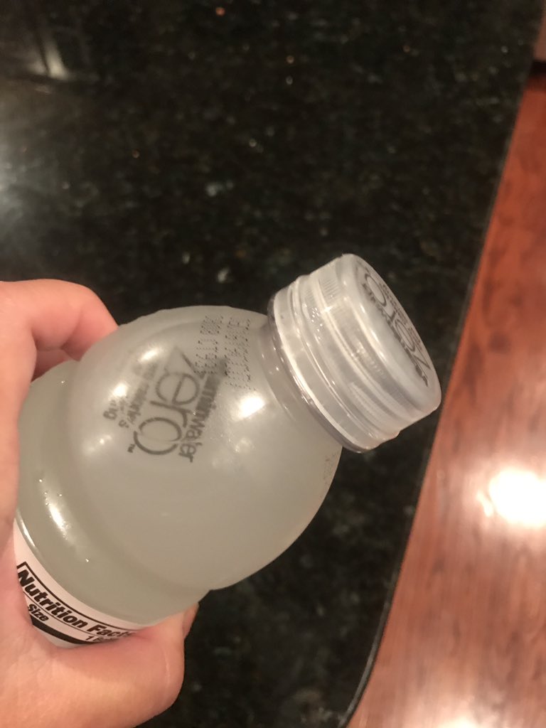 kstracy's tweet photo. Opened my @vitaminwater and found a lid inside! https://t.co/1BM1gctQ0P