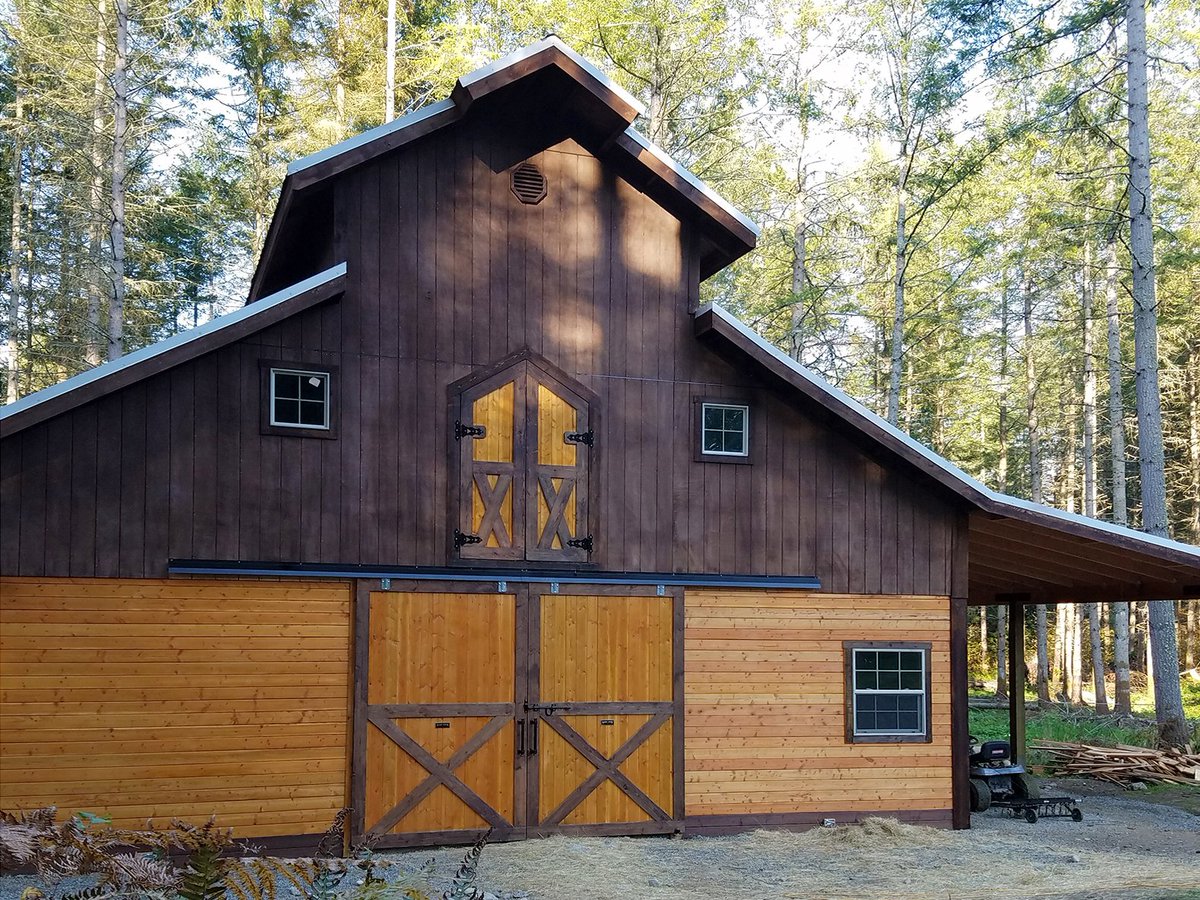 BarnProsWA's tweet photo. Model spotlight: The Teton! It's 28' from grade to peak, has a 12'6" sidewall and a 12'-wide center loft that runs the length of the building (which can be up to 84') Learn more here: https://t.co/8ssV4M6hF9 https://t.co/93W7J487T9