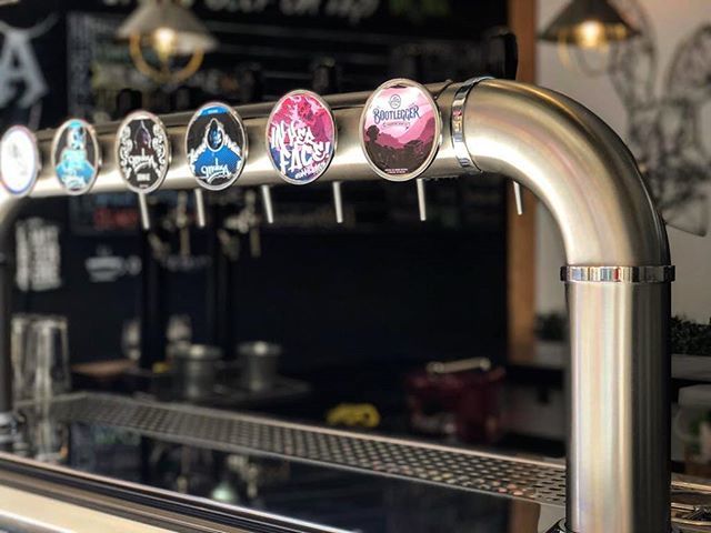 Pasa una Feria diferente con nosotros.
Ponte una pinta. 12 h - 22:00 h #cerveceria #restaurantemalaga #craftbeer #beer #restaurant #malaga #cerveza ift.tt/31DtcRE