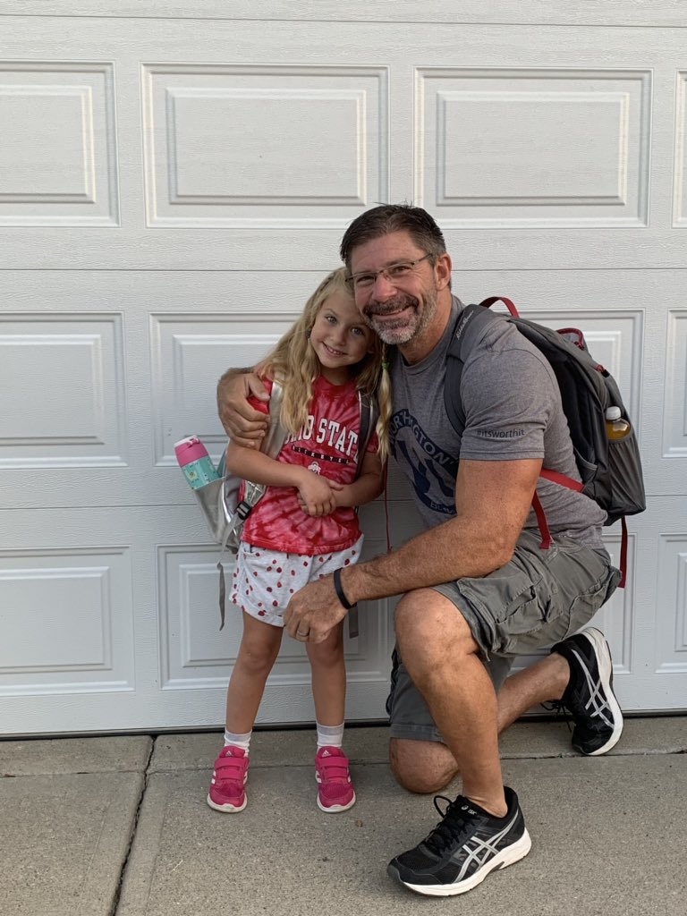 amy_lyn_n's tweet photo. And just like that, she’s off to kindergarten! #FirstDayOfKindergarten2019 #ItsWorthIt @BviewArchery @BluffsviewElem @bviewfulldayK @wcsdistrict https://t.co/hsR7EPK5hs