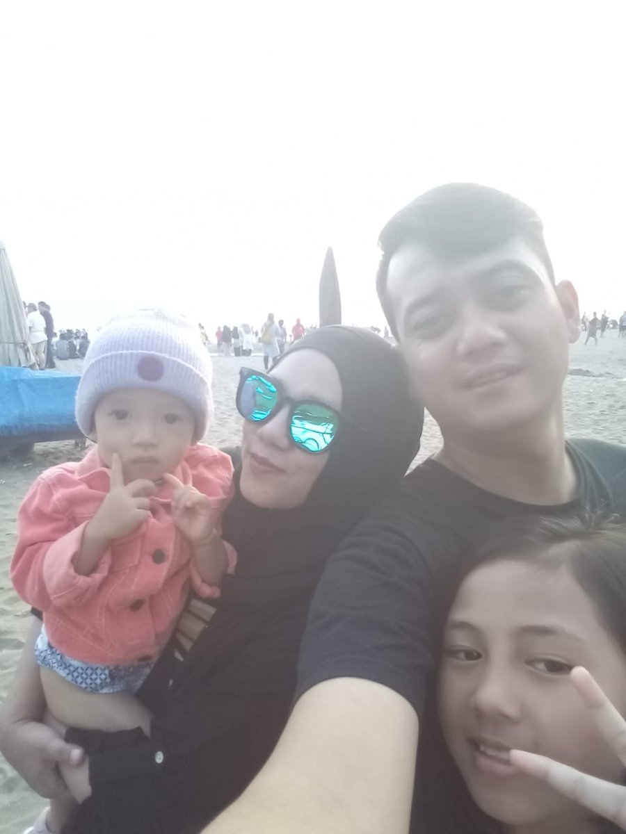 Sudah lama ga nge-tweet...😂