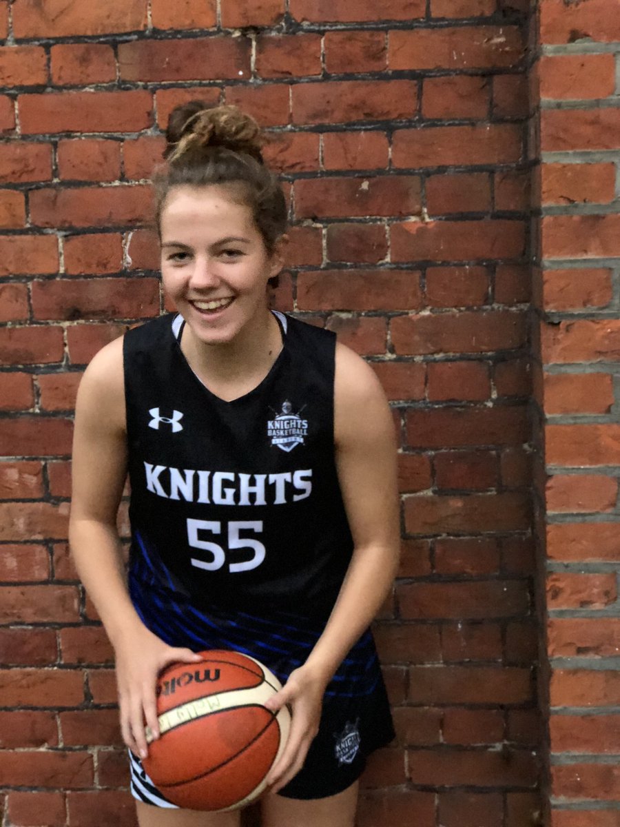 AnnHodgetts's tweet photo. @CoachIsaacRKBC @gbbasketball @mojomogoz @KnightsBball09 @BballSouthEast Great photo! (She’s going to kill you!) https://t.co/iITYw3jthB