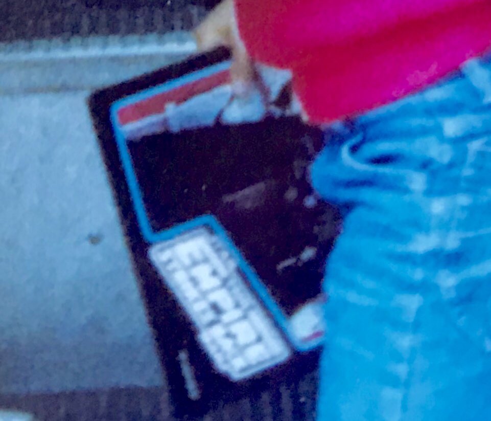 chris_w_warren's tweet image. May the force be with all the students going back to school in this serious heat! Here’s one of me growing up in the PNW where the #BackToSchool weather was always perfect. Please share your first day pics with #BackToCool @weatherchannel #tbt #TBThursday