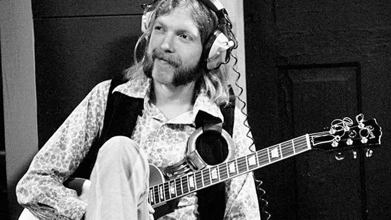 ArrowTVRock's tweet photo. Gitaar Duane Allman wisselt voor $1 miljoen van eigenaar.

Lees meer: https://t.co/97qGB19wtL https://t.co/GAlabEC4Mg