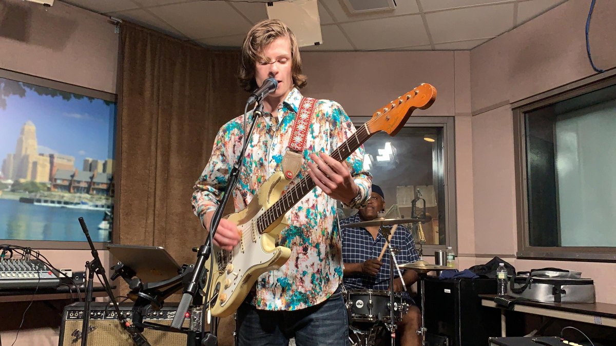 BTPMNews's tweet photo. LISTEN NEXT: Buffalo blues prodigy #HaydenFogle ready for the international stage. @NicholasLippa invited the 19yr-old into our @WBFO studios to play. https://t.co/ttch7LVm6M https://t.co/7jpKu71Xju