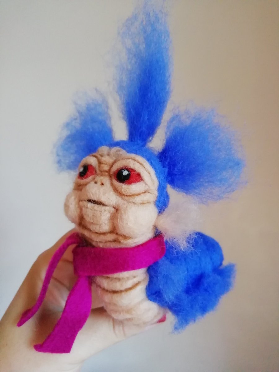 Heartfeltbylisa's tweet photo. 'Ello! #labyrinthmovie #worm #labyrinthworm #justaworm #henson #froud #needlefelted #needlefelting #needlefeltingartist https://t.co/KwHBwMbOvG