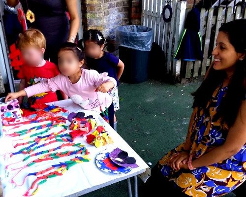 BcupsNursery's tweet photo. The children in Buttercups Ealing decided to have a sale in aid of @SSChospices - they had great fun selling some of their hand-made goods to their parents! #howcanyousayno? @ealingtodaycouk @EalingGazette @EalingTimes https://t.co/CLCuKmZqxK