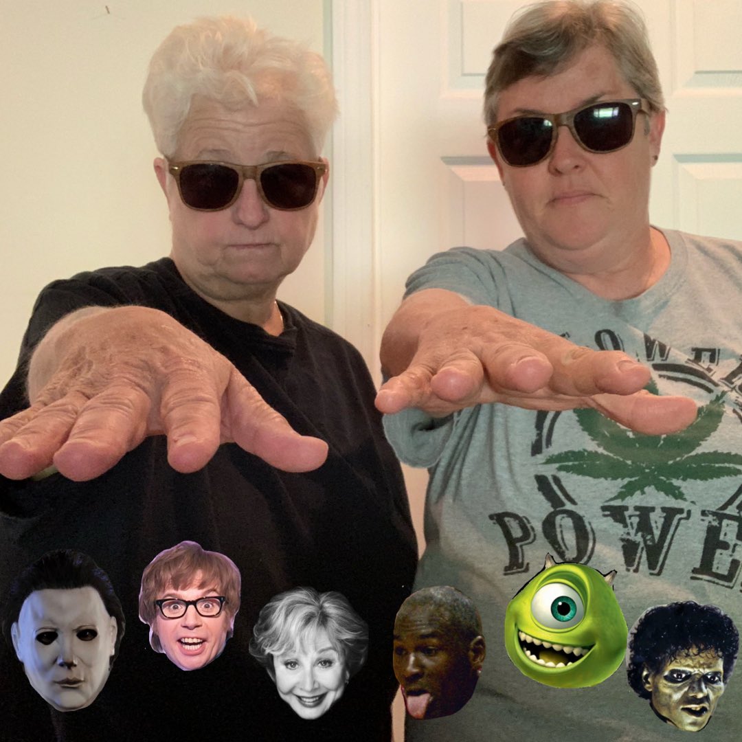 420oldfatlesbia's tweet photo. Dykes Drop the Mikes https://t.co/DbiZj8P94Y