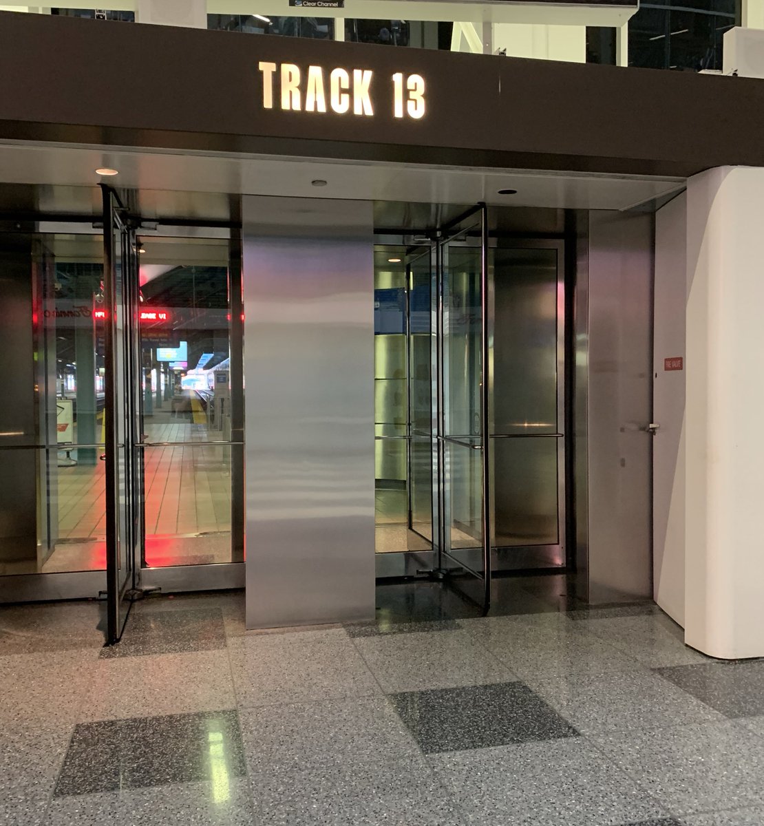 Sunshine103109's tweet photo. We get the #Lover title track Lover tonight at Midnight!! ๐
And guess what train track Iโm on today?!?! 13
@taylornation13 @taylorswift13
#LoverSongOutTonight #8DaysUntilLover #LoverIn8Days #LoverCountdown #LoverOutOnAugust23 https://t.co/wEt9l6qdya