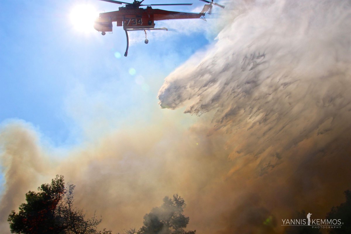 14 Αυγούστου, ελικόπτερα στην κατάσβεση πυρκαγιάς στο Μακρυμάλλη Εύβοιας #greece #evia #fire #firefighter #wildfire #heroes #airplane #helicopter
