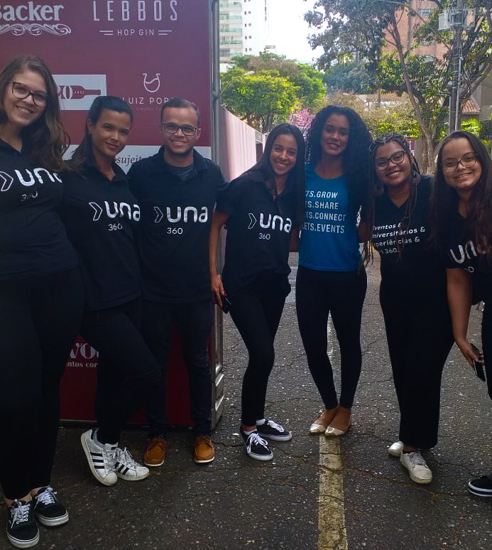 letsevents0's tweet image. O D'artagnan Bistrô  acabou de comemorar os seus 18 anos e a festa de comemoração já deixou saudades 😍 O Lets e alguns alunos da UNA, estiveram presentes e ajudaram a simplificar a gestão e o check-in dos participantes! 💙 
#letsEvents #tbt #dartagnanbistro