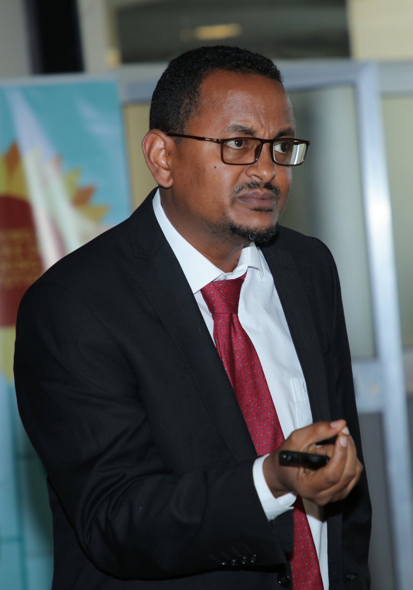 FMoHealth's tweet photo. Today's 🍴 &amp; 📘 ”Unexploited potentials of Change” By Solomon Abebe. በምሳ ሰዓት እንማማር ፕሮግራም ”Unexploited potentials of Change” በሚል ርዕስ ትምህርታዊ ፅሁፍ በሰሎሞን አበበ ቀርቧል፡፡ @solabebir @PsychToday https://t.co/aY7zPXTHwp
