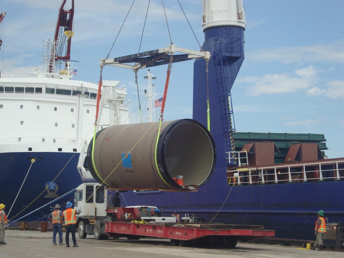 Hobaspipe's tweet photo. HOBAS 126- and 120-inch CCFRPM pipes make their way to Newfoundland aboard the MV. Onego Rotterdam. #PenstockReplacementProject #Hobaspipe #ccfrpm #fiberglasspipe #hydopower https://t.co/fV91QO2sBo https://t.co/DTDuI8sPqQ