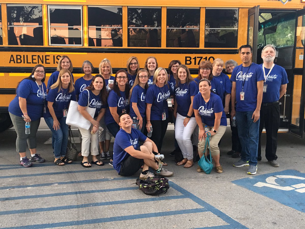 Wideman1st's tweet photo. Look out, @abilene_isd convocationโhere come the Jackson Buffaloes! ๐ #celebrateaisd #aisdcarpool https://t.co/lRCuelxUku