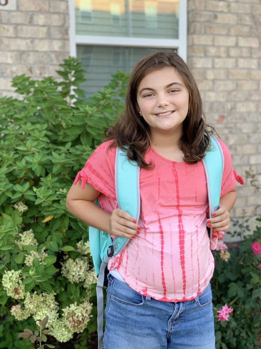 SteffyLu's tweet photo. First day of 5th grade for this All⭐️! Happy first day #TeamAdena! #WEareLakota #WeAreInThisTogether https://t.co/MvODWy7Fy1