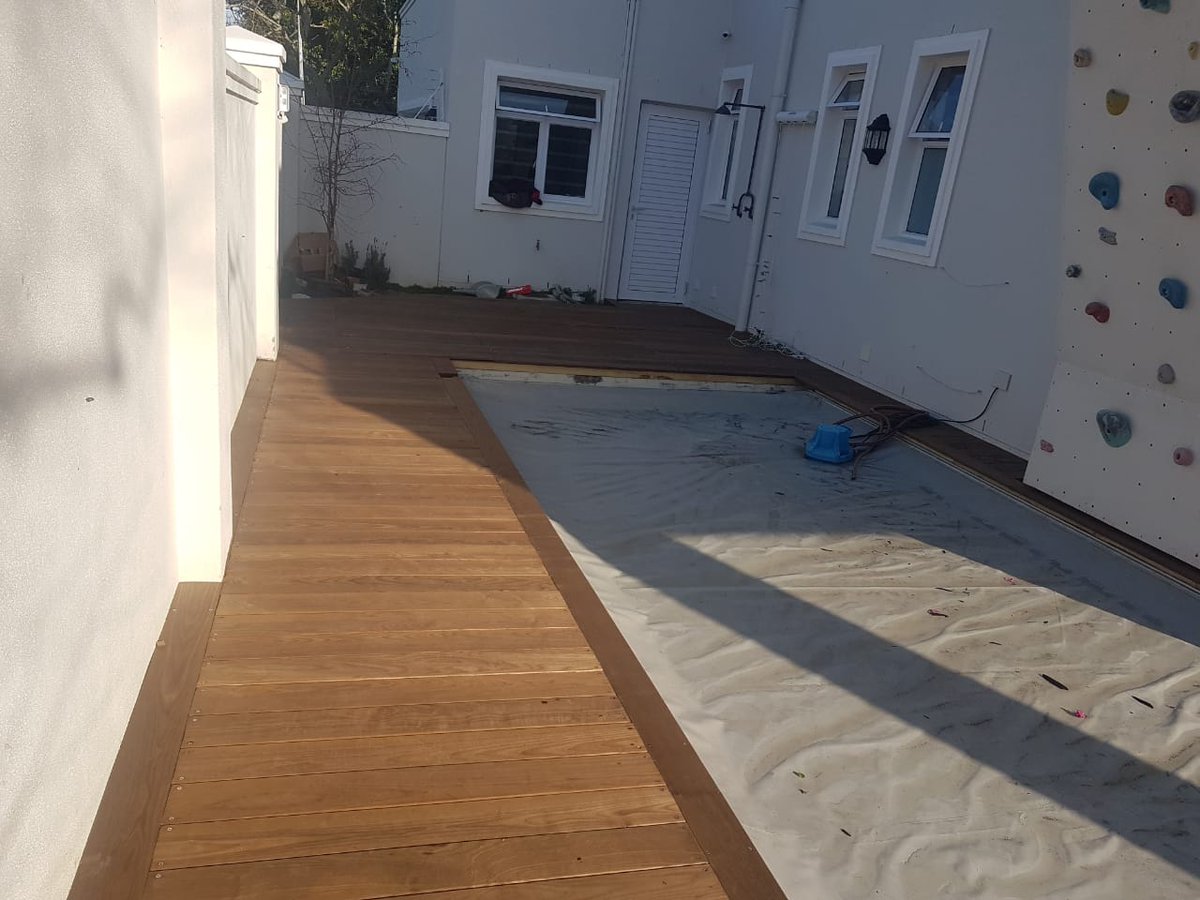 Deckscapes tweet media