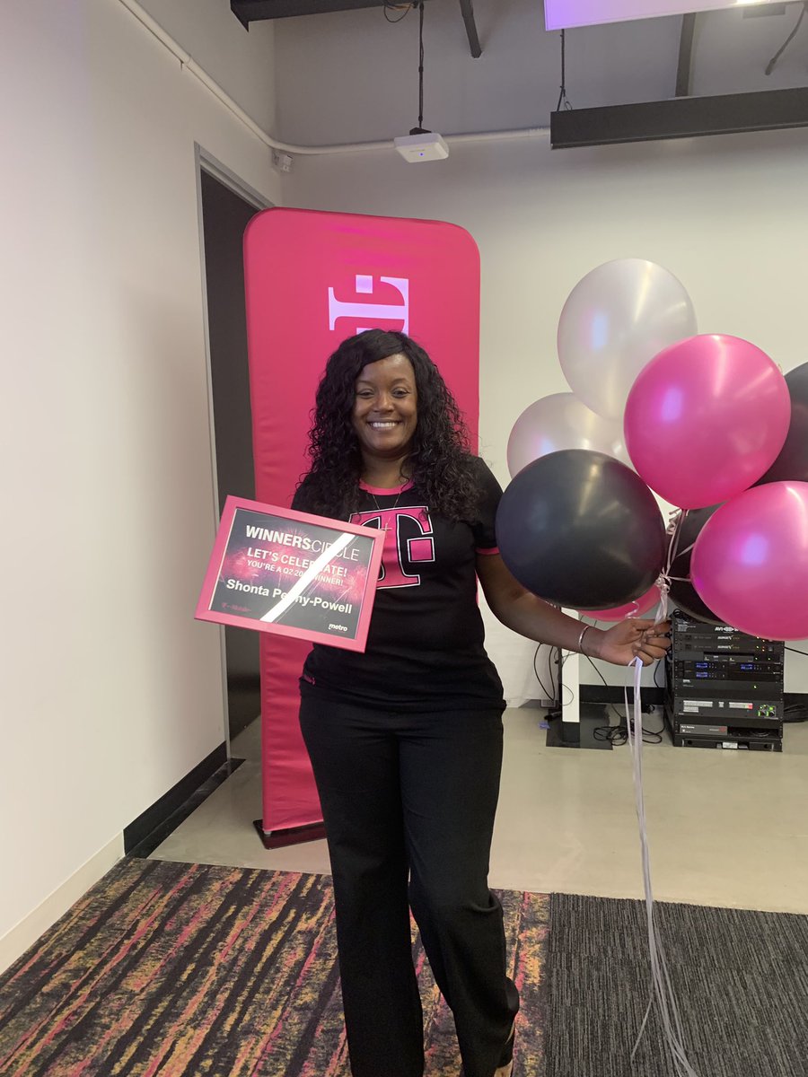 The best part of my job is celebrating the amazing talent I get work with every day. Congratulations, Shonta!#winnerscircle #tmobileforbusiness <a href="/KatzMike/">Mike Katz</a> <a href="/LizBeyer2/">Liz Beyer</a> <a href="/VeeMiller11/">Victoria Miller</a>
