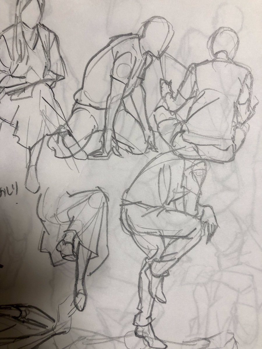 先日、また砂糖ふくろうさん(@hakubi8888)の講座に参加してきました✏️モデルはまこ立会人さん(@kagaho04)とドローイング講師の栗田唯さん(@yui_kurita)!
思いっきり自由に描くの凄く楽しかった〜!!!定期的に自由に絵を描く時間を増やしていきたいなぁ☺️
#スーツドロ会
#カフェスケッチ会