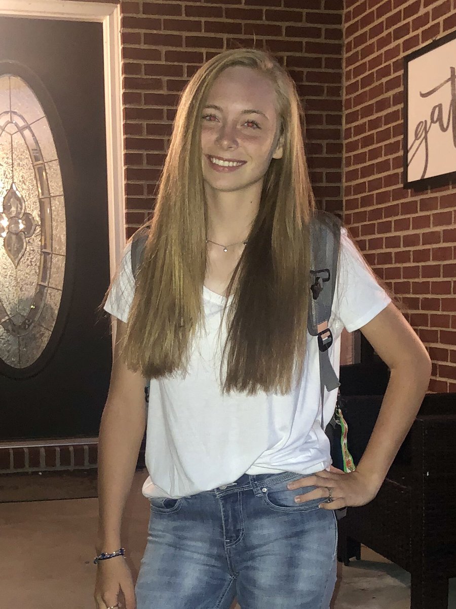 amberwhitaker77's tweet photo. And the Whitakers are off! Paige is a freshman this year, Aubreyβs heading to dadβs building as a 5th grader, and Teagan is excited to start 2nd grade. Jason is starting his 19th year as a teacher, but his first day teaching 6th grade! #LMFirstDay19 ππ https://t.co/772xwbAa3Z