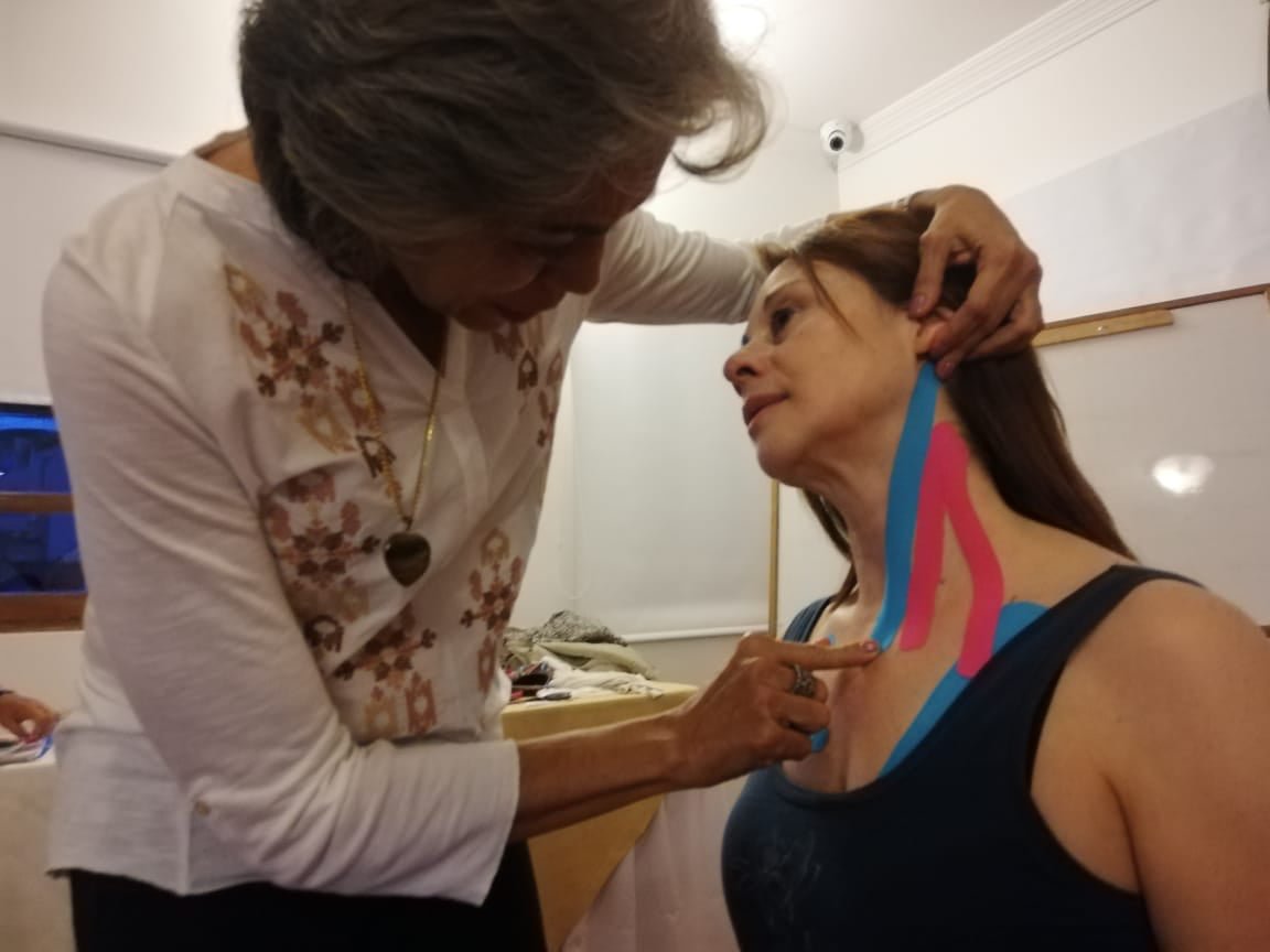 KTapingAcademy's tweet photo. K-TAPING COURSE IN COLOMBIA
The K-Taping Academy and Fonoalianza have jointly held a K-Taping Speech and Language Pathology course in Bogota (Colombia).
#ktaping #education #health #science #international #speechpath #SpeechandLanguagePathology #language

https://t.co/9QOnvsgREu https://t.co/vnx8TvgGtY