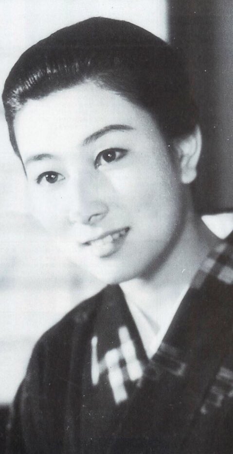 山本富士子さん19年現在の生活は 徒然なるままにpcにむかいて