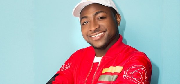 Urban96FM's tweet photo. #MajorTeaAlert
Breaking: Davido to feature Justin Bieber, Meek Mil, Quavo, Migos and many more in his new album! ๐ฑ๐คฏ
#UrbanXtra w. @NanaKing_radio
https://t.co/xEJlO52o81 https://t.co/TiWiWqIOol