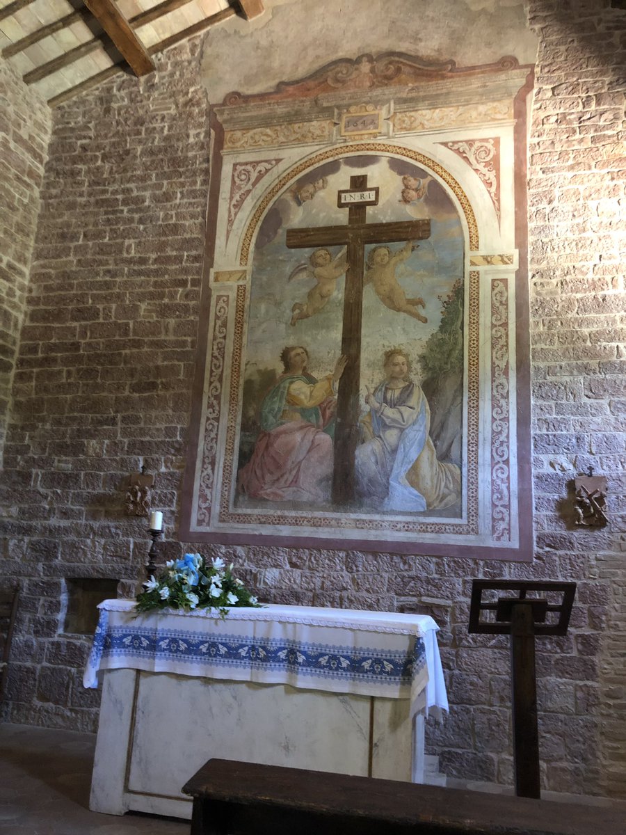 FabioDiMicco's tweet photo. @Fondoambiente #basilicasanfrancesco #santacroce #boscosanfrancesco https://t.co/RINRIRAbFl
