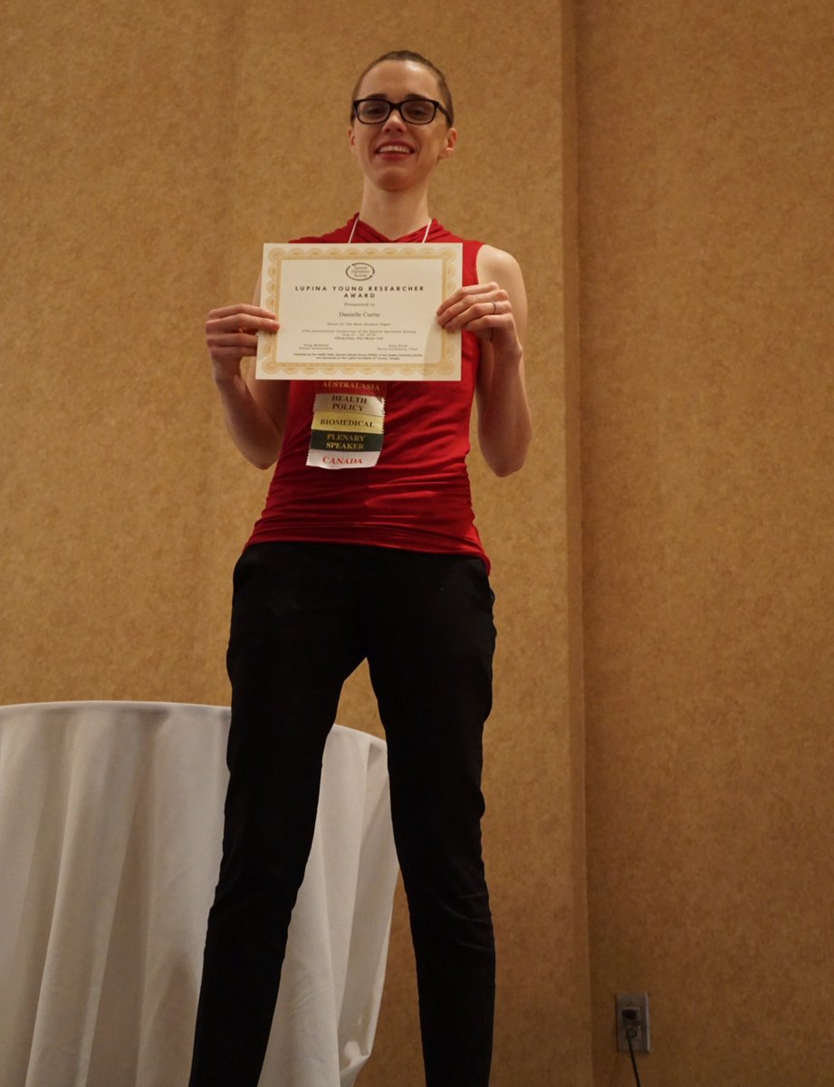 systemdynamics_'s tweet photo. Danielle Currie was presented with The Lupina Young Researches Award at #ISDC19! This award is given annually by the Health Policy Special Interest Group of SDS for outstanding papers dealing with health-related topics authored by students. Congrats, Danielle! https://t.co/tNaw1V1Yjv