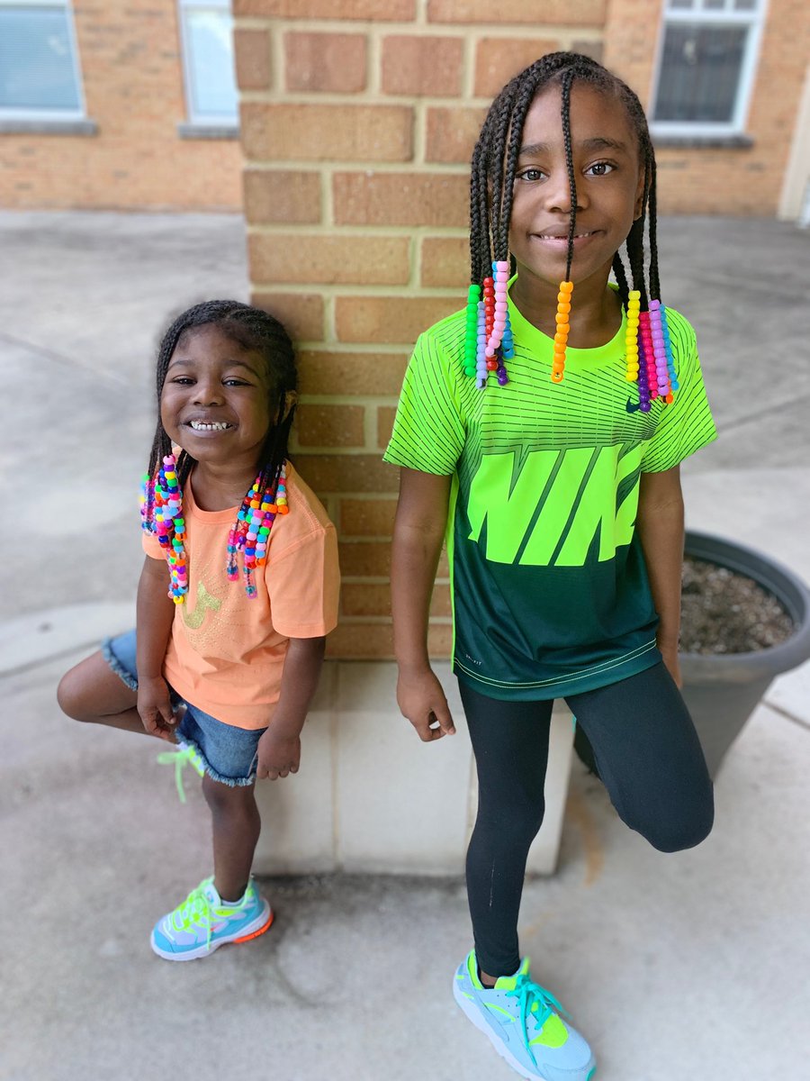 My_Tweet_Fat's tweet image. Is it 2:30 yet? 🧡💚💙
#SchoolFlow