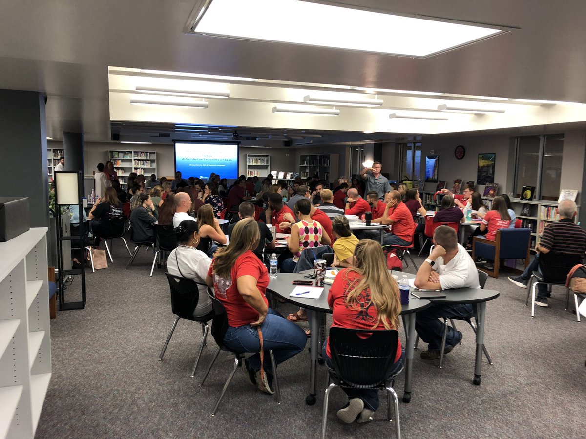 THS_TheHoff's tweet photo. #SIOPtraining
#gettingready
@TISDTHS https://t.co/MQe3wLulKY