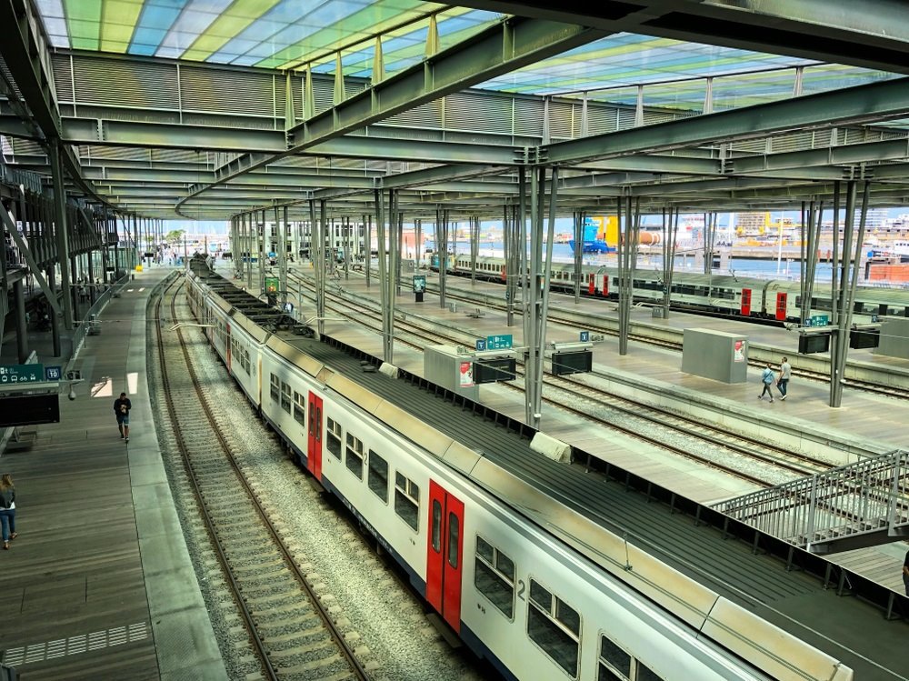 ReScapeMagazine's tweet photo. Voor de tweede keer in een maand tijd worden treinreizigers getroffen door een staking dit weekend. De verwachting is dat een op de twee treinen uitvalt.

https://t.co/jhxvNI3ckN https://t.co/r9gQAweI9f