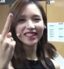 _army_124's tweet photo. Prim için bts'e sallayanlara karşı mood: https://t.co/HFikU6kGcH