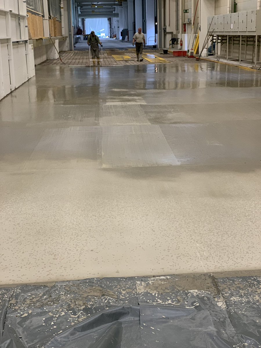 CorrLess's tweet photo. #KathodischerKorrosionsschutz meets innovative Betontechnologie. Anodeneinbettung nach 3h befahrbar, zielorientierte Lösungen durch #suicorr, #concretum, https://t.co/qMH7AF9zsw