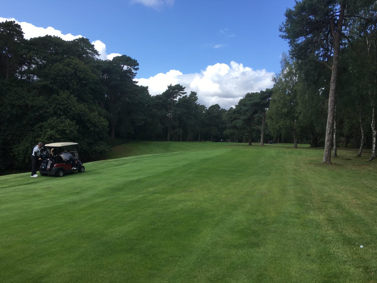 ESPLeisure's tweet photo. Dukes Course looking stunning for the @WoburnGC Classic today. ⛳️
Come on @leetjeff ! 🏆 https://t.co/UShWPkmxJ2
