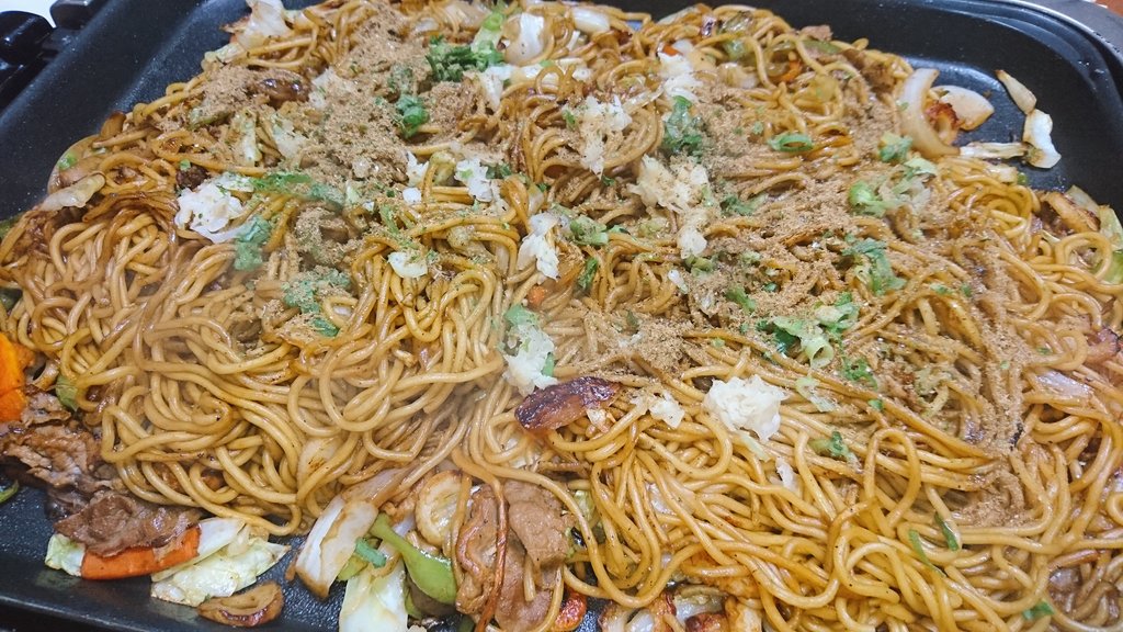 漫探洞ごんぱしん على تويتر 晩ごはん 焼きそば ソース焼きそば おうちごはん
