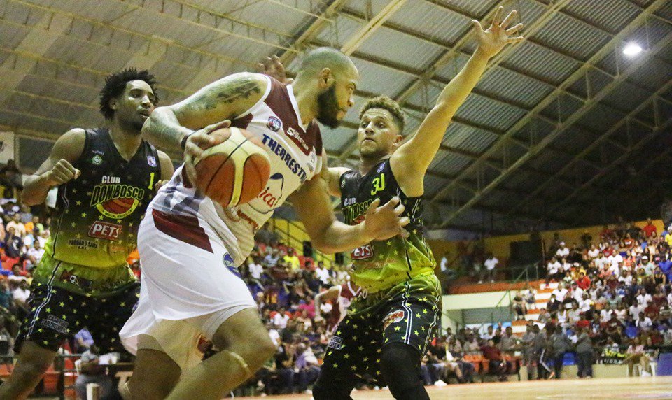 asobae_'s tweet photo. Don Bosco se recupera y empata final Baloncesto de Moca... https://t.co/aotmhNpygE