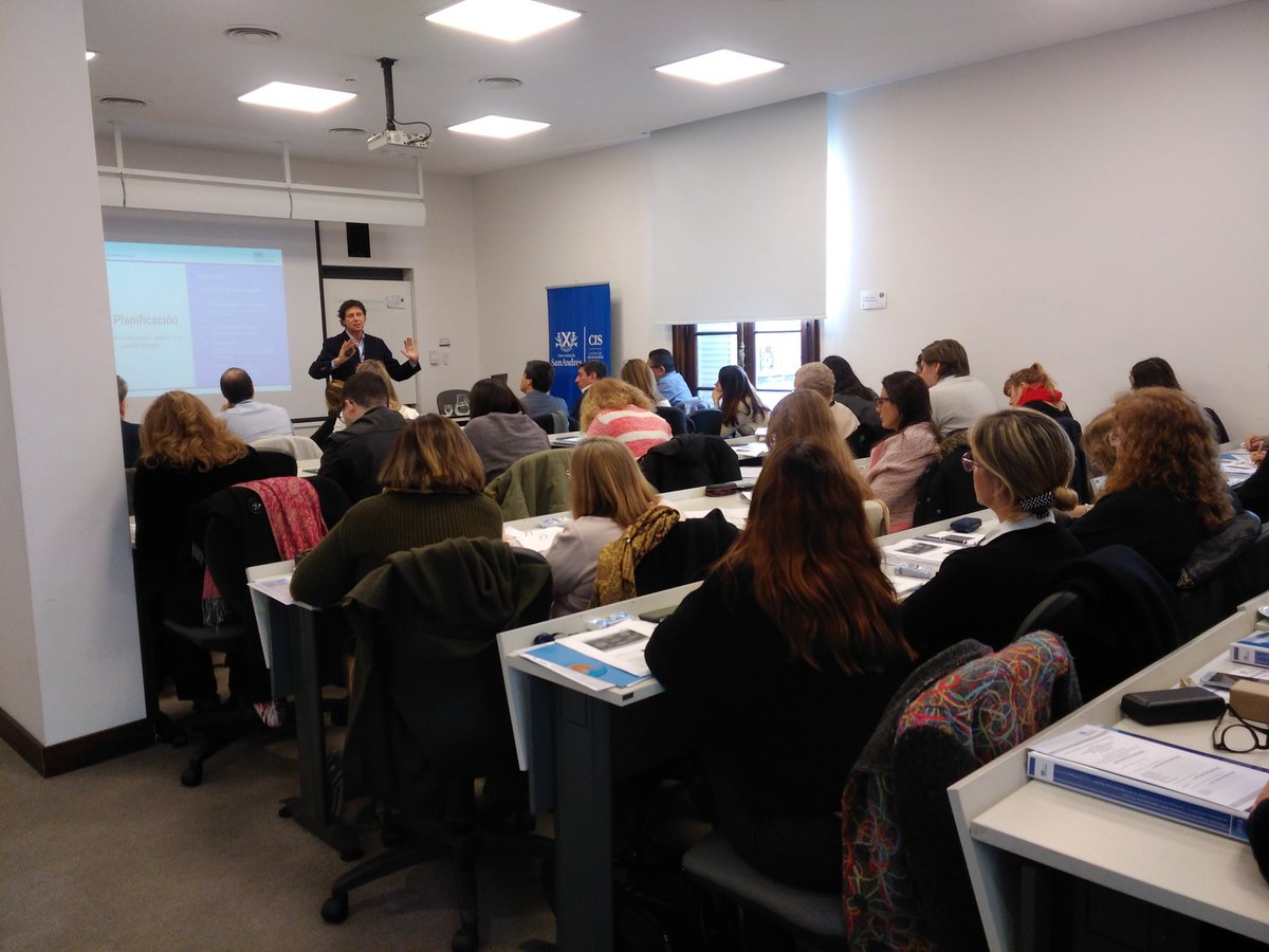 DyConsultores's tweet photo. Segunda jornada "Construyendo la sostenibilidad de las OSC" con Fernando Frydman,  organizado por @CIS_UdeSA https://t.co/aj4jcOL2yW