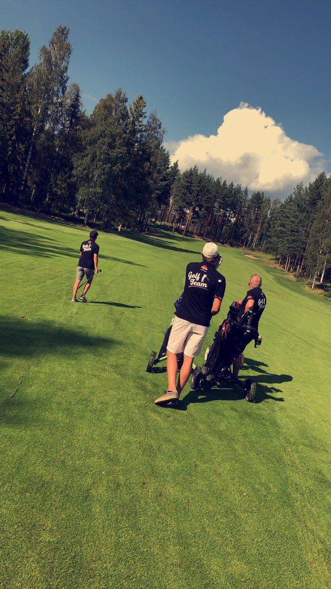 JWiik2's tweet photo. Ica kvantum på bandygolfen ⛳️ https://t.co/Qc1nzFydHy