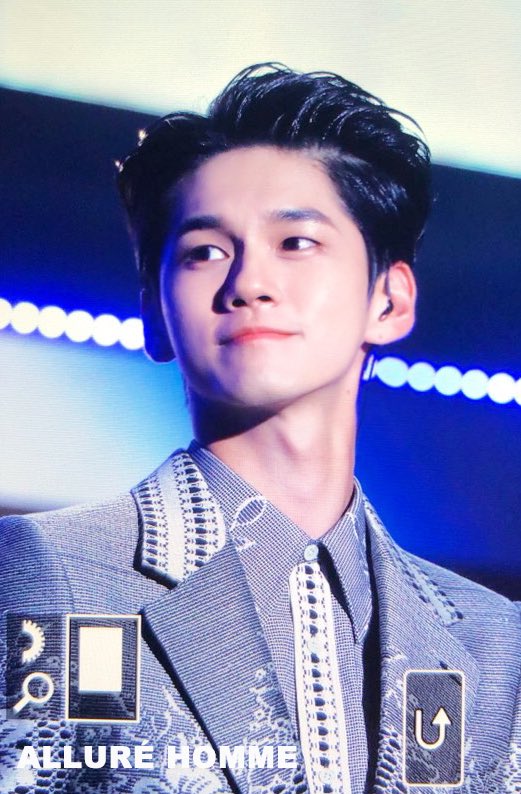 190815 #옹성우 
엠씨옹의 순간‼️‼️‼️😭😭😭💙💙💙
#ONGSEONGWU #邕圣祐 #邕聖祐 #オンソンウ #องซองอู