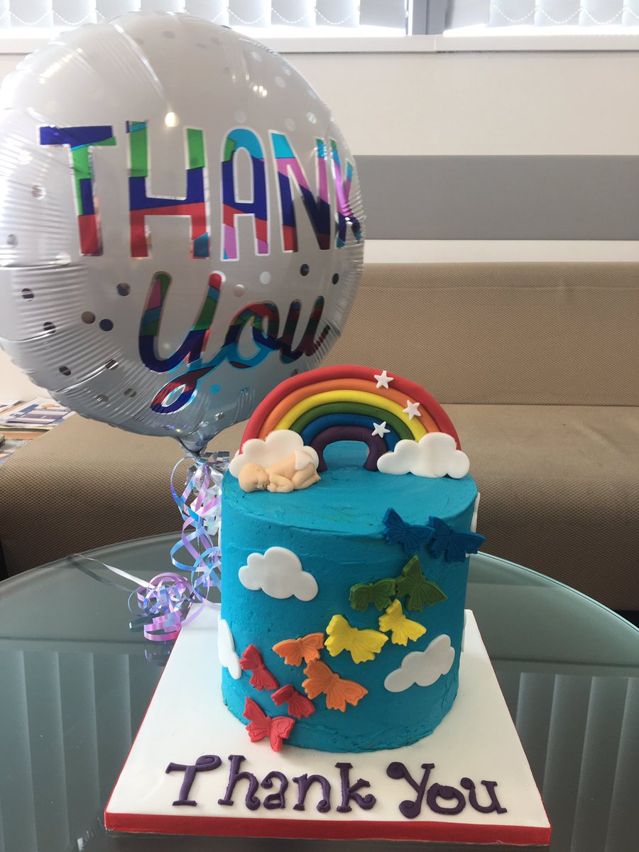 Thank you to baby Freddie #Rainbowbaby & his lovely Mummy for the visit & the gorgeous cake @MRainbowclinic Feeling lucky, #appreciation @MFT_SMH ORC 🌈
