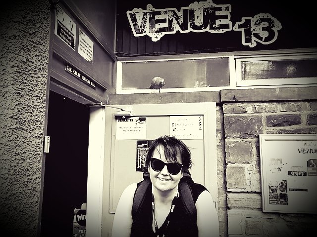 Emmandi's tweet photo. Great show from @clocktower_tc - only 2 nights left to catch #Adrift @venue13 And a mini #pilgrimage to the old venue for me - still looks good 26 years later.... #firstfringe #edfringe93 #26yearslater #theatre #acting
#MakeYourFringe @edfringe @RWCMD https://t.co/INfBCBhhU7