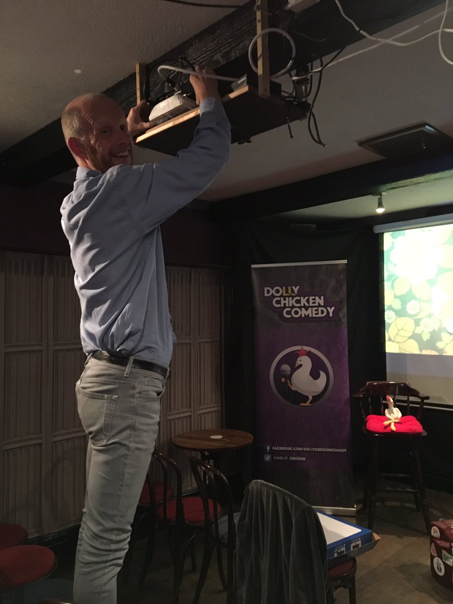 doLLy_chicken's tweet image. Looking for brilliant comedy #cardiff tonight? Headliner @JeffJapers is getting the stage ready - don’t miss! Doors 7.30 @FluteandTankard. Also starring @bethjonescomedy @leroybrito @alexmahoney 😃