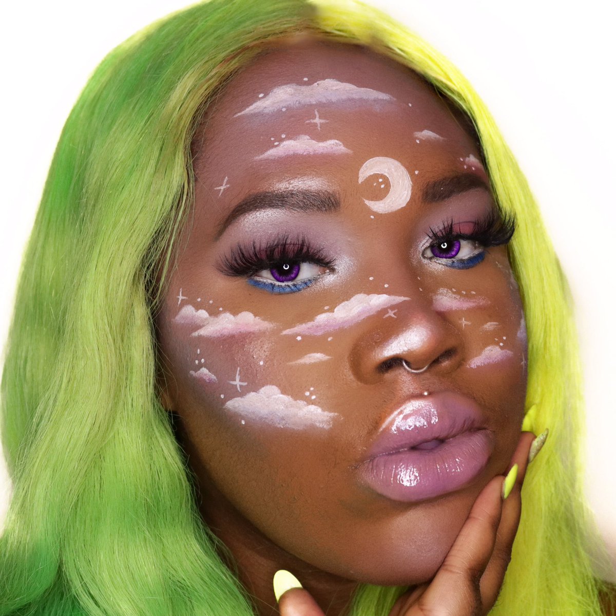 CrissyBea15's tweet photo. @ObsessionLDN_ OMG I WOULD LOVE TO BE ON MAKEUP OBSESSION PR LIST😱😱😱 https://t.co/5ufBl39c5O